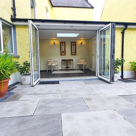 Вилла Rose House Glenarm Экстерьер фото