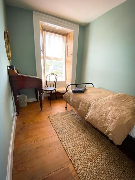 Вилла Rose House Glenarm Экстерьер фото