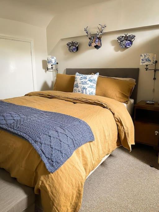 Вилла Rose House Glenarm Экстерьер фото