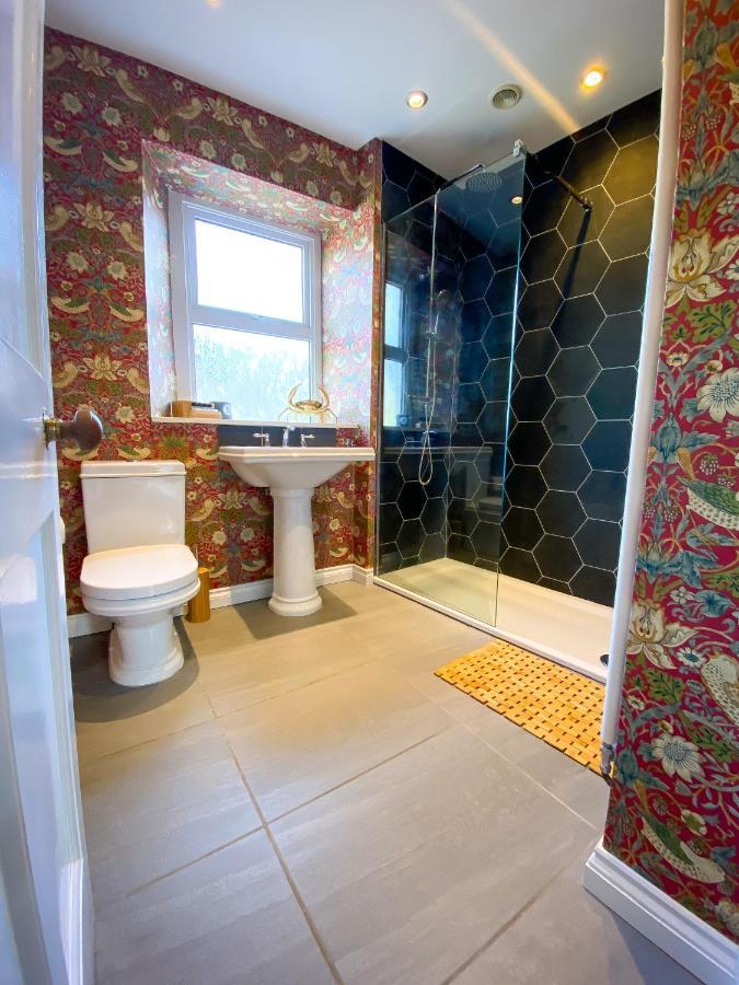 Вилла Rose House Glenarm Экстерьер фото