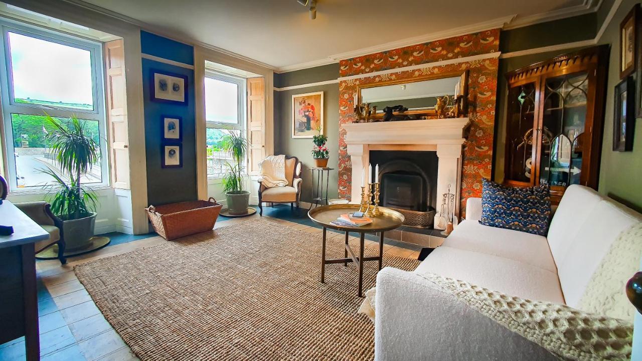Вилла Rose House Glenarm Экстерьер фото